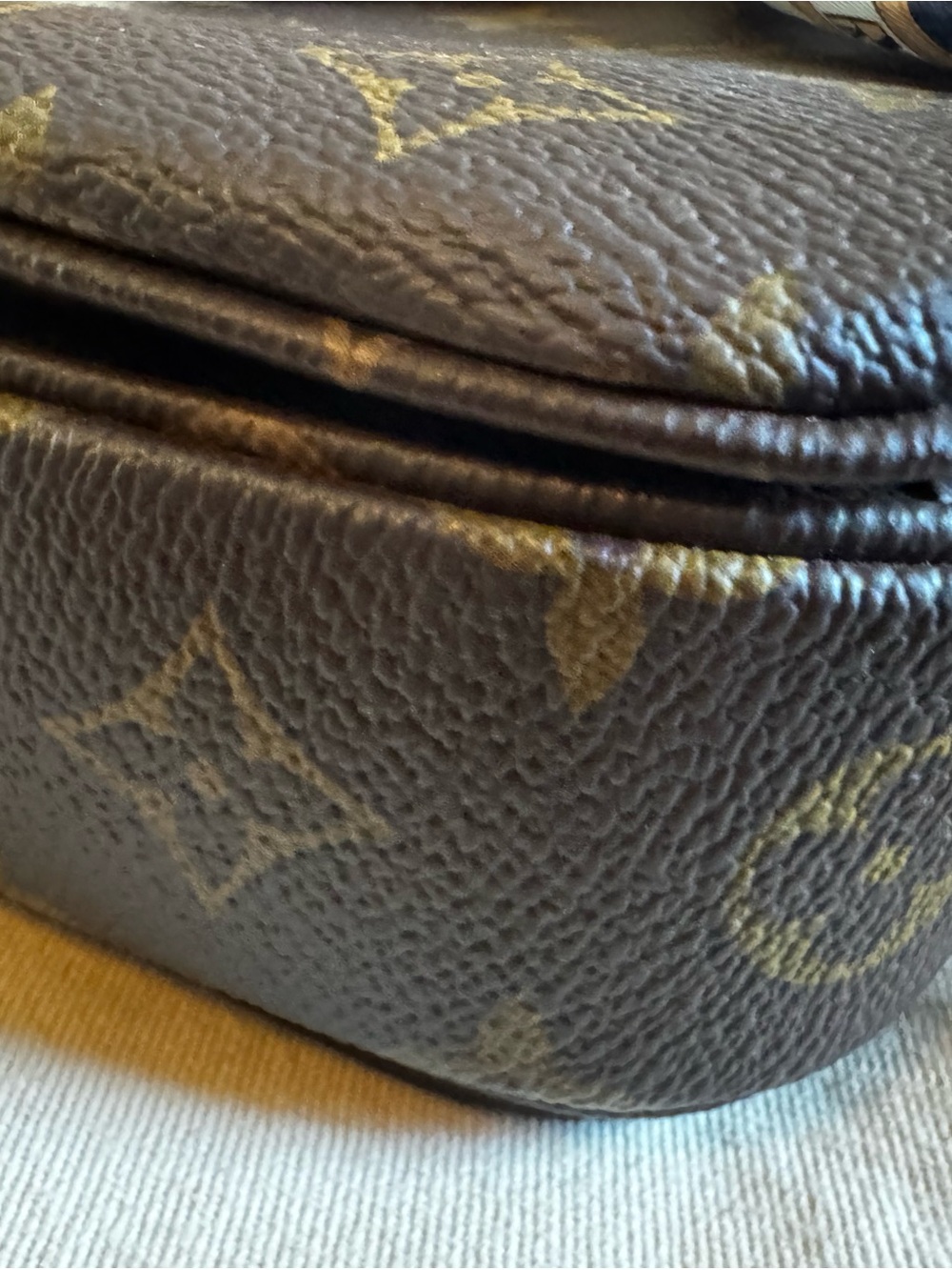 Louis Vuitton Brown Monogram Pochette Metis Shoulder Bag - Picture 7 of 15